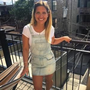 Meet your Posher, Simone